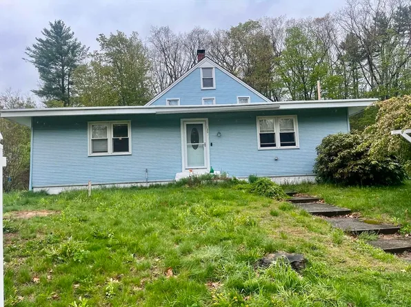 130 Center St, Ashburnham, MA 01430