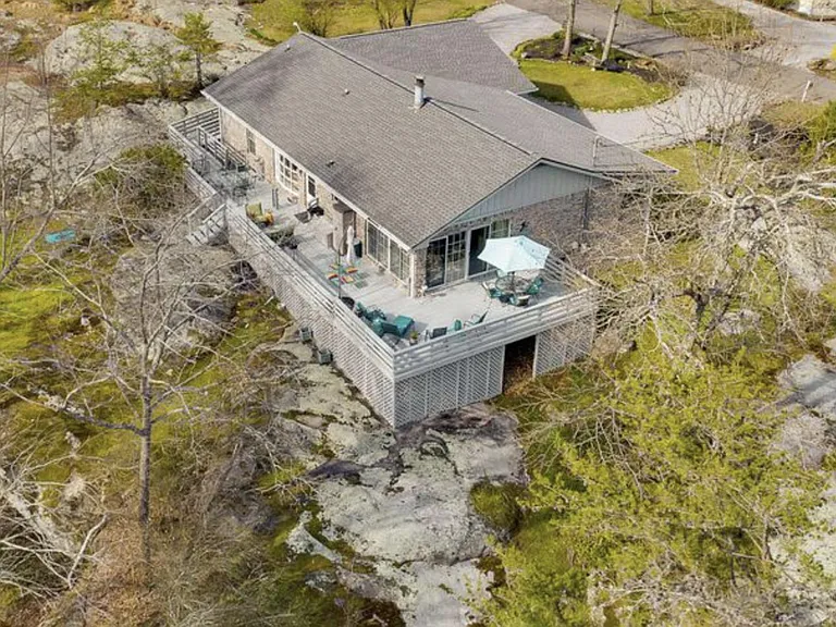 219 Rainbow Dr — Photo 30