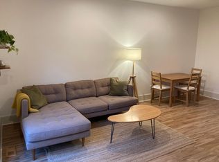 330 29th Ave E #B, Seattle, WA 98112