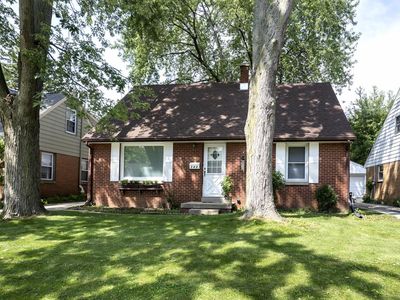 541 North 104th STREET, Wauwatosa, WI, 53226