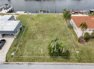 5317 Leeward Ln, New Port Richey, FL 34652