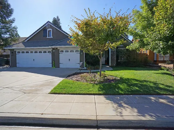 2774 Austin Ave, Clovis, CA 93611