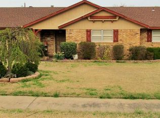 1738 Ridgeview Dr, Springdale, AR 72762