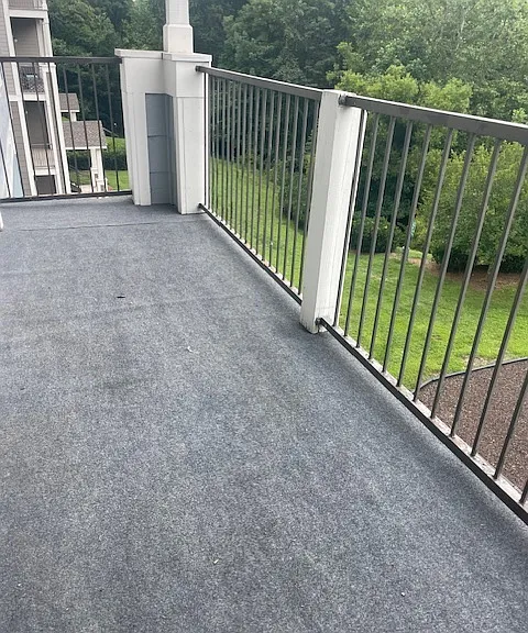 8-208 Balcony_08082025