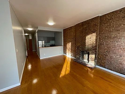5th image of 63 Bruckner Blvd APT 2