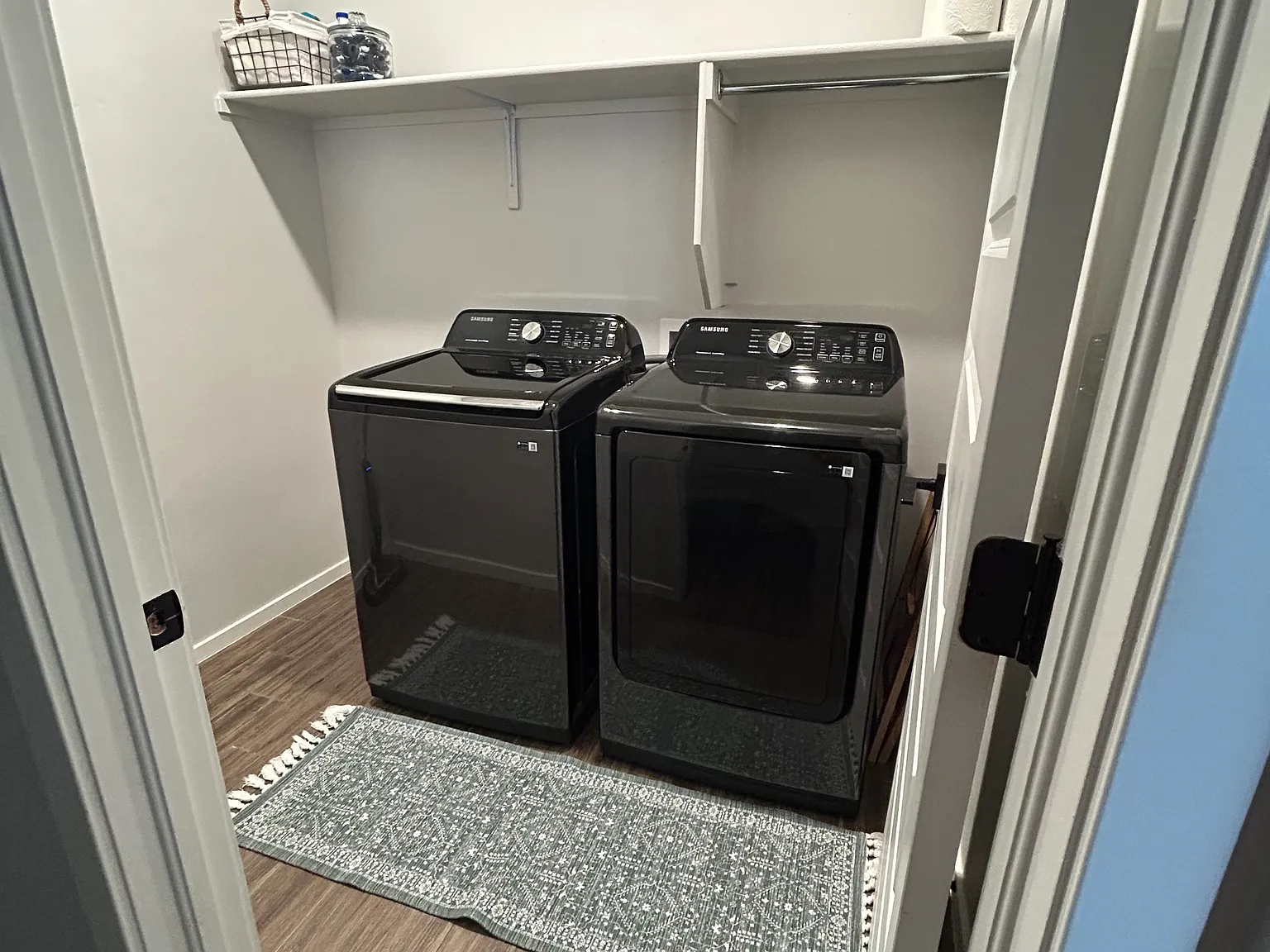4 bed, 1744 sqft, $2,100 — Photo 2