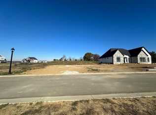 2636 White Pine Dr, Villa Hills, KY 41017