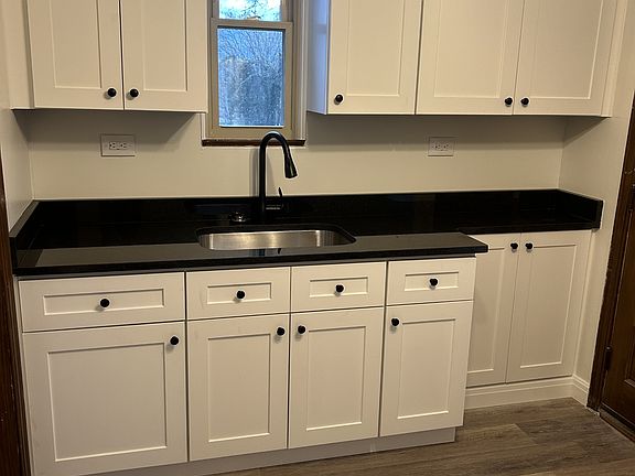 2nd image of 117 Opal Blvd APT A