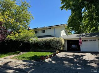 4015 Shadowhill Dr, Santa Rosa, CA 95404