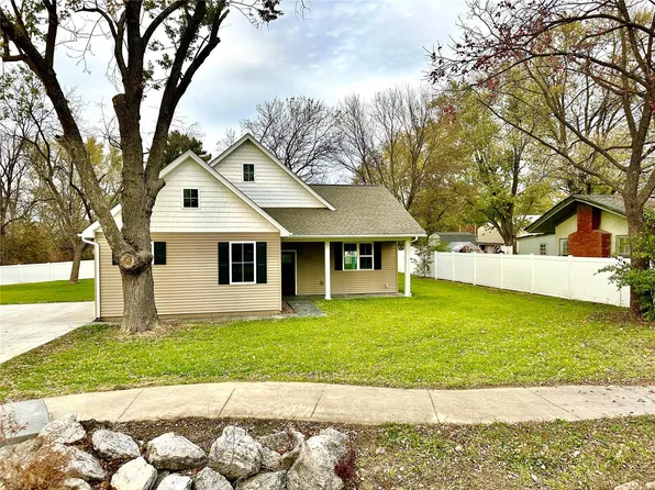 315 W Booneslick, Jonesburg, MO 63351