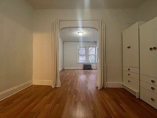 2nd image of 705 Flatbush Ave #2D