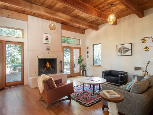 1 Cole Ln, Santa Fe, NM 87508