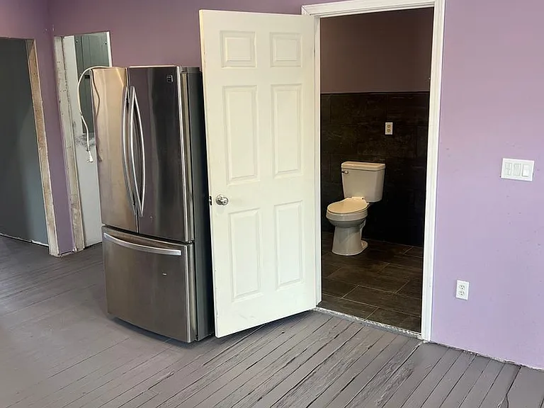 513 Main St #1 — Photo 11