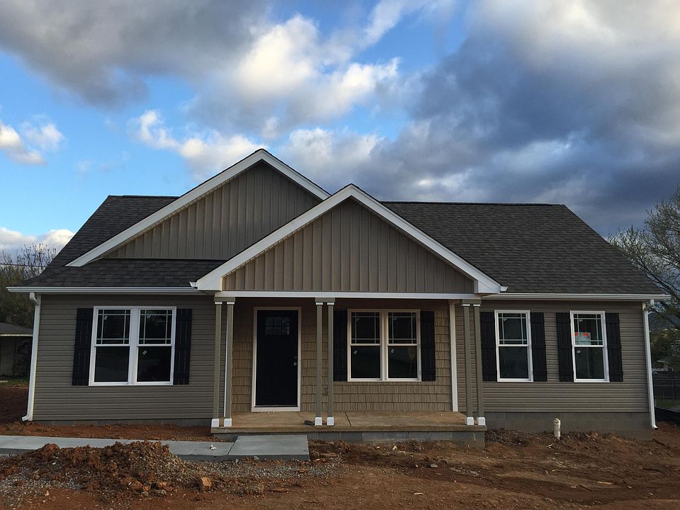 1st image of 811 Anchor Dr NW