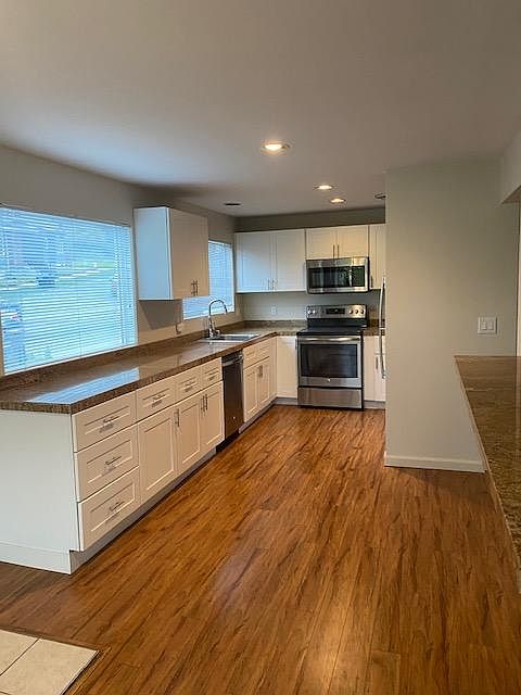1st image of 3465 8th Ave W #3465