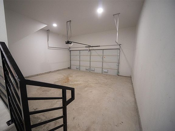 5th image of 244 Urbane Crest Dr
