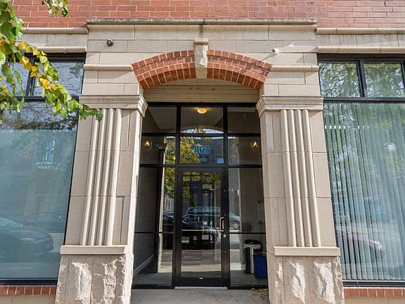 2nd image of 803 N Campbell Ave APT 2B
