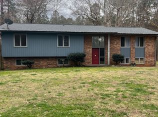 225 Midway Rd, Statesville, NC 28625