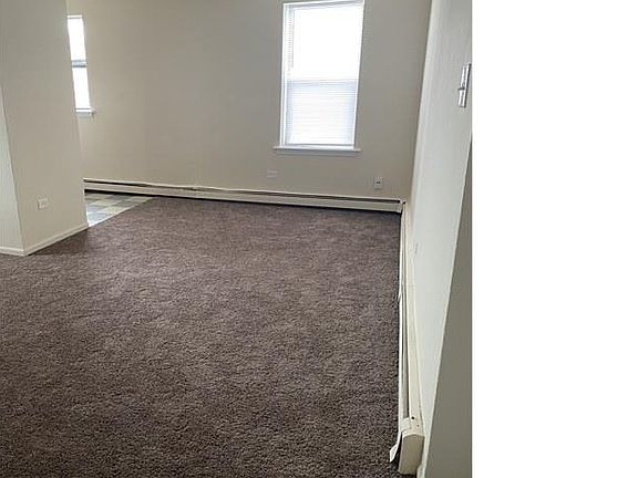 5th image of 4437 S Greenwood Ave #9