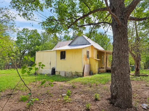 124 Fm 2571, Smithville, TX 78957