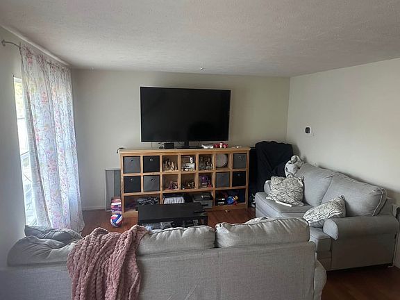 4th image of 1544 Deep Gorge Ct