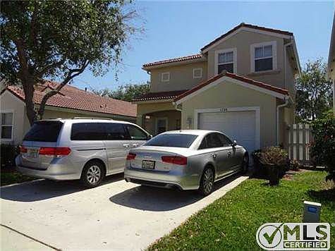 1st image of 5738 Green Island Dr