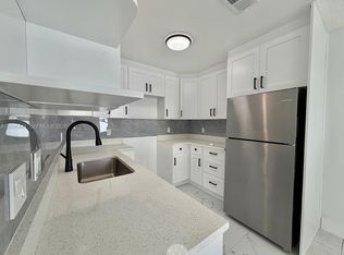 797 Crystal Lake Dr #797, Pompano Beach, FL 33064