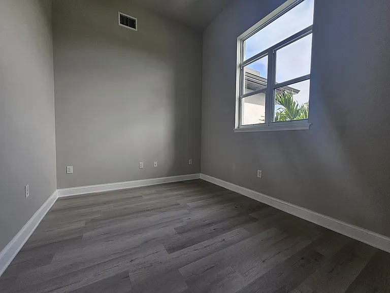 14479 Maysville Cir — Photo 11