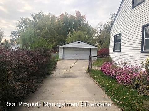 2nd image of 13066 Couwlier Ave