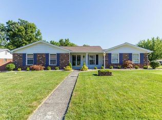 1102 Wedgewood Dr, Saint Charles, MO 63303