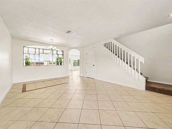2nd image of 1365 IVY MEADOW DRIVE