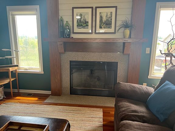 4th image of 4651 Glen Echo Way