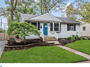 303 Crawford Ave, Maple Shade, NJ 08052