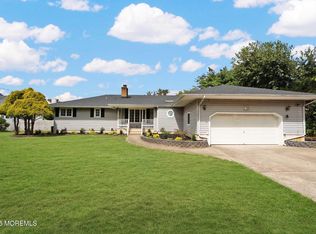 25 Monroe Avenue, Toms River, NJ 08755