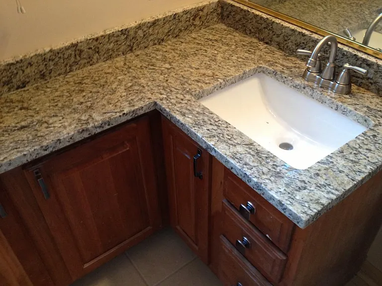 2136 W Haddon Ave #2 — Photo 3
