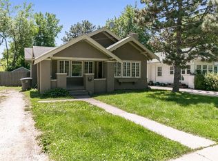 3202 Woodland Ave, Des Moines, IA 50312