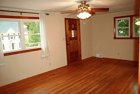 2nd image of 314 Ehringhaus St