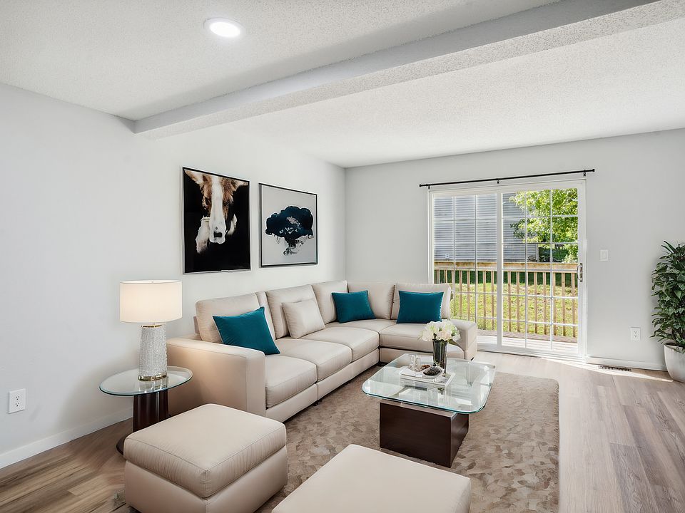 1st image of 2537 Clearwater Ct