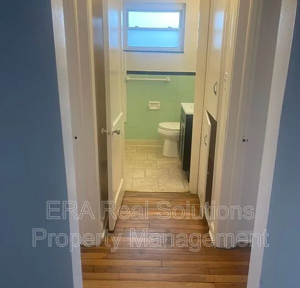 47 N Hampton Rd #D — Photo 18
