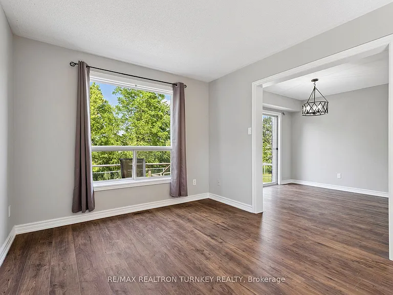 62 Arthur Ave #UPPER — Photo 8