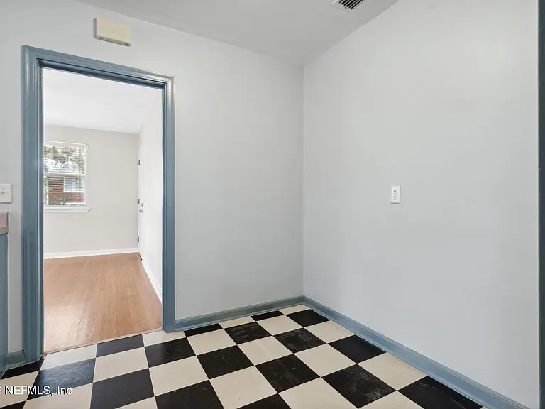 3582 Hedrick St #4 — Photo 10
