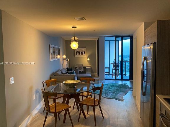 3rd image of 121 NE 34th St Unit 1914