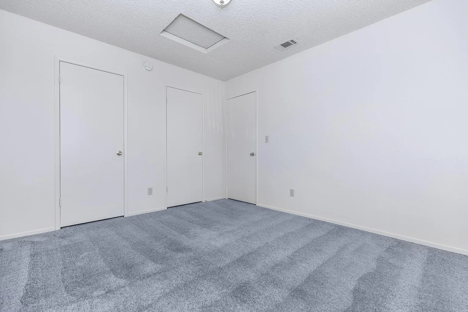 1451 N Peach Ave #2026b249d photo 1