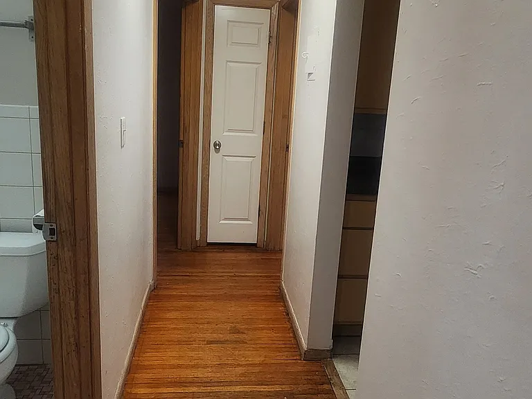 2125 Pascal St #5 — Photo 8