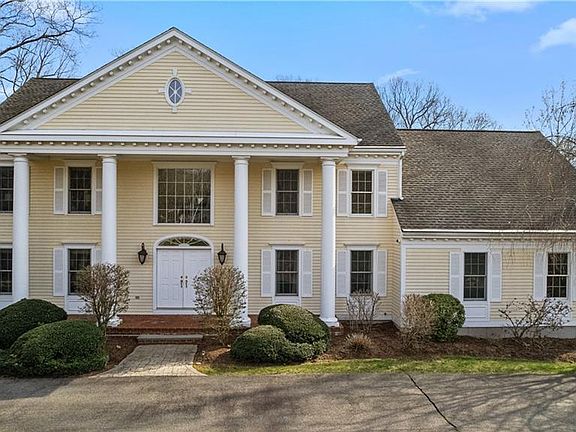 2nd image of 339 Bartlett Dr