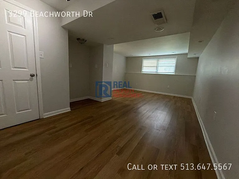 3299 Beachworth Dr — Photo 23