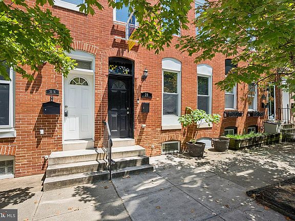 2nd image of 29 N Patterson Park Ave
