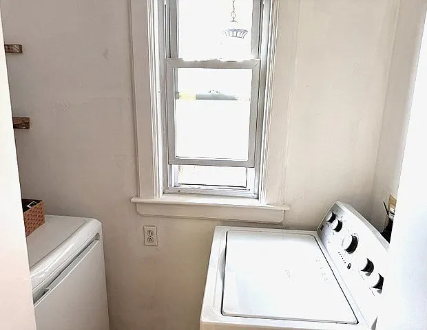 65 Grampian Way #1 — Photo 10