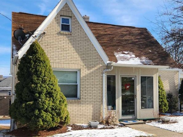 156 Oakland Ave, Uniontown, PA 15401