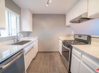 3970 Moore St APT 5, Los Angeles, CA 90066